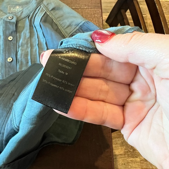 Zadig and Voltaire - Blue Pintucked Short Sleeve top - size M - Picture 11 of 11